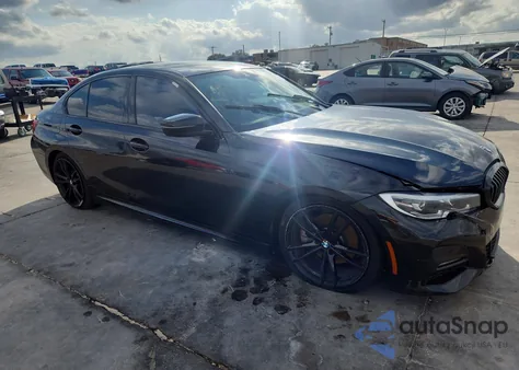 2021 BMW 330Xi z USA, uszkodzony, nr VIN 3MW5R7J03M8B99251